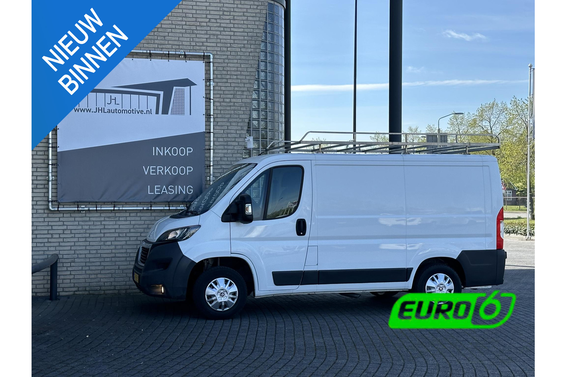 Peugeot Boxer 330 2.0 BlueHDI L1H1*A/C*HAAK*3-PERS*CAMERA*CRUISE